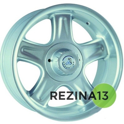 Arcasting Highlander 9x18 6x139,7 ET0 DIA110,5 (silver)